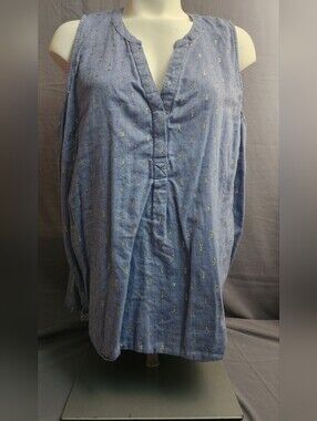 crown & ivy Blue Sleeveless Embroidered Popover Top